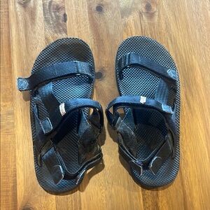Black Outdoor Sandals with Velcro Closure and Contoured Footbed